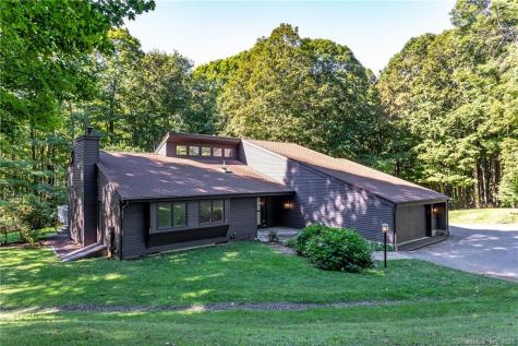 12 Cozier Hill Road Sherman CT 06784