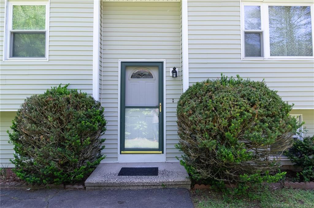 9 Palma Circle Waterbury CT 06704