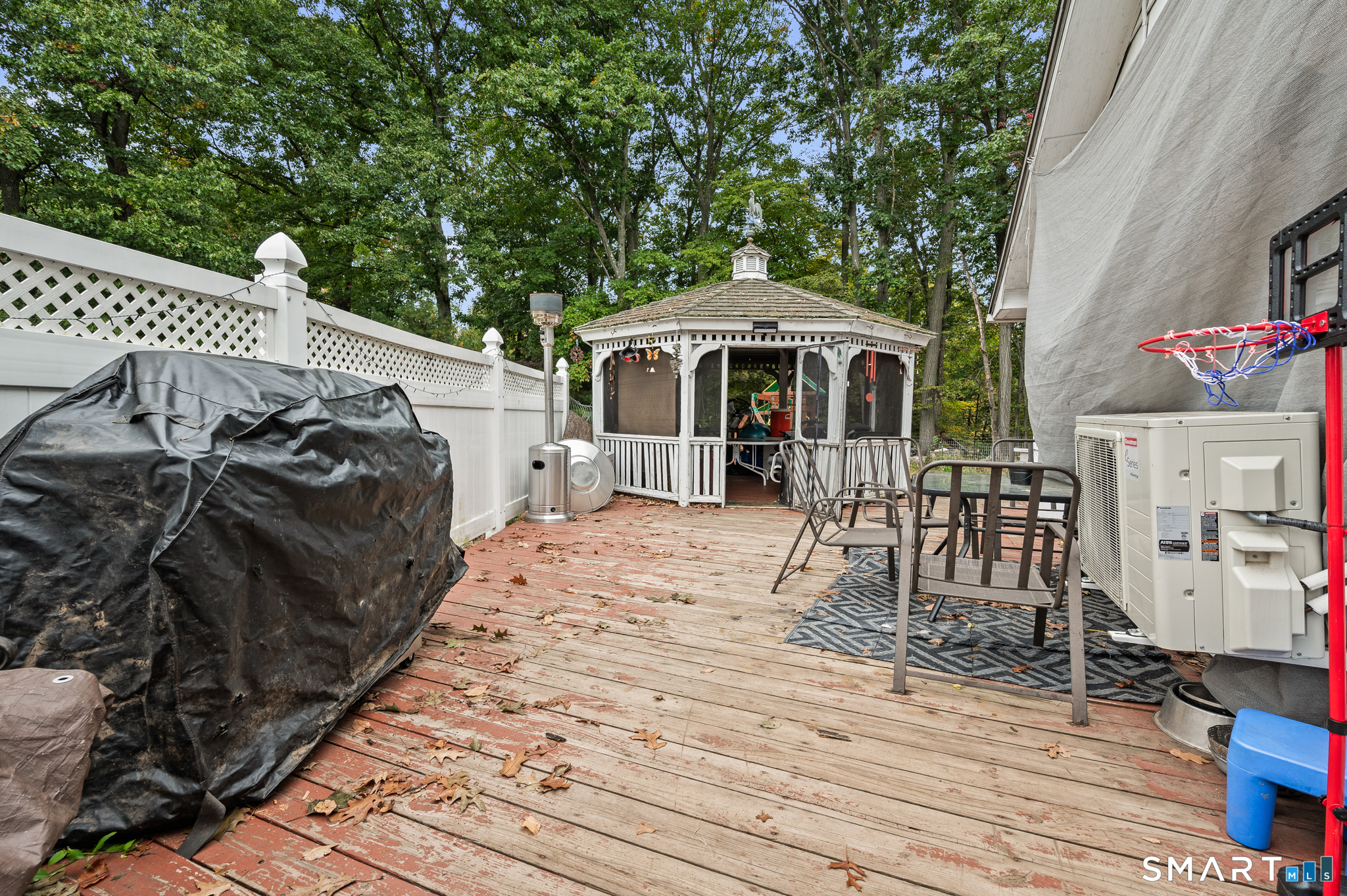 10 Eagle Court East Hartford CT 06118