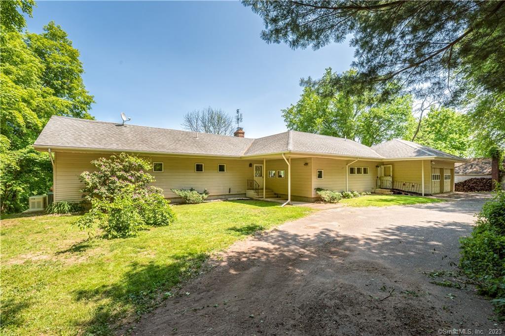 208 Duncaster Road Bloomfield CT 06002
