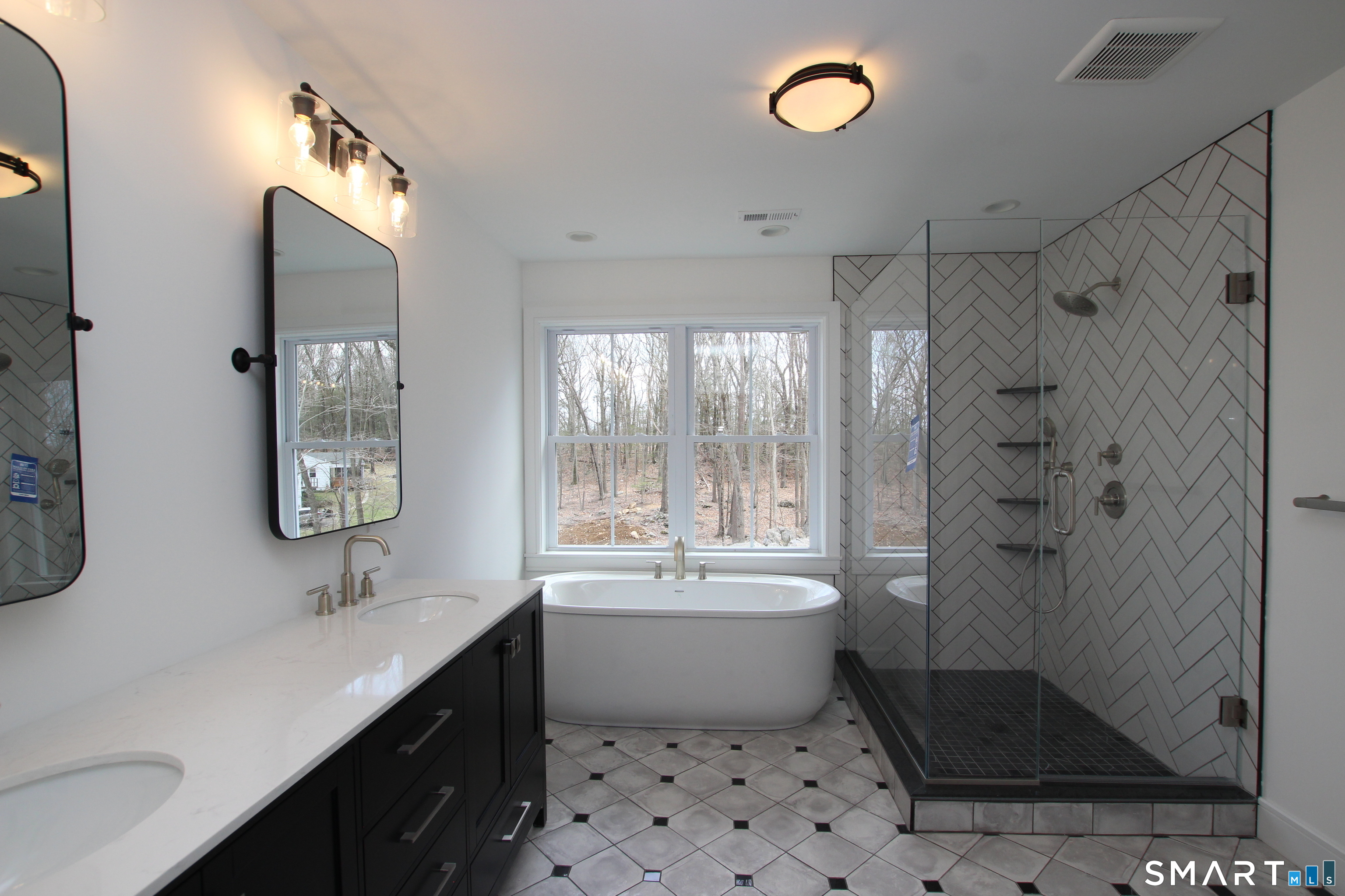 19 Madeline Drive New Fairfield CT 06812