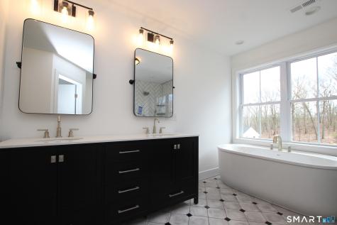 19 Madeline Drive New Fairfield CT 06812