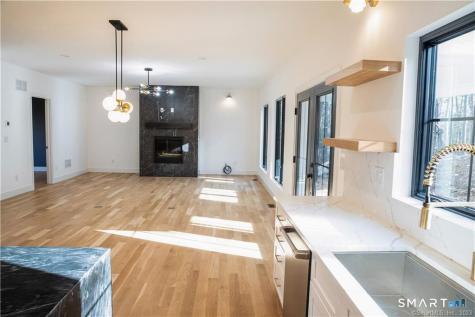 19 Madeline Drive New Fairfield CT 06812