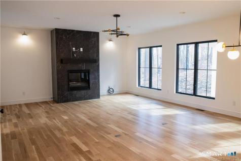 19 Madeline Drive New Fairfield CT 06812