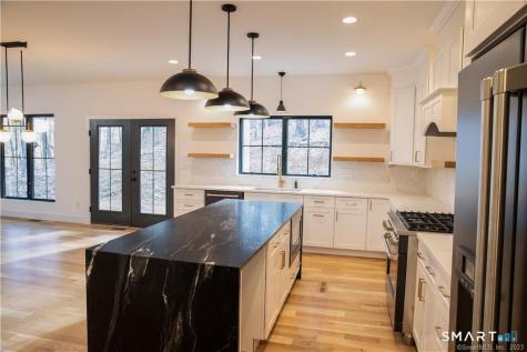 19 Madeline Drive New Fairfield CT 06812