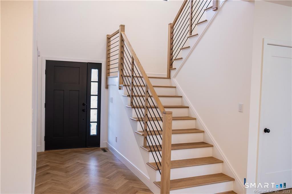 19 Madeline Drive New Fairfield CT 06812
