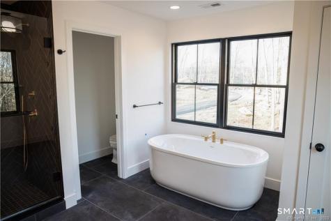 19 Madeline Drive New Fairfield CT 06812
