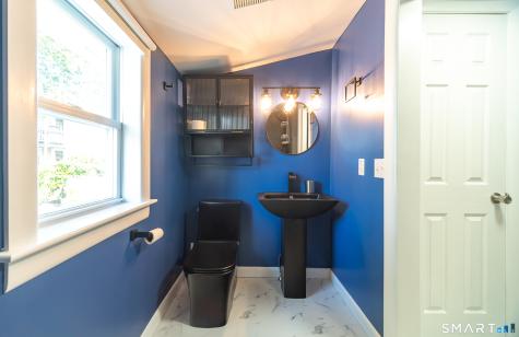 78-1 Hartford Avenue Old Lyme CT 06371