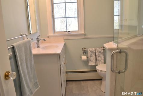 150 Black Point Road East Lyme CT 06357