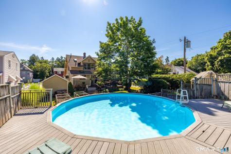 78 Lyness Street Manchester CT 06040
