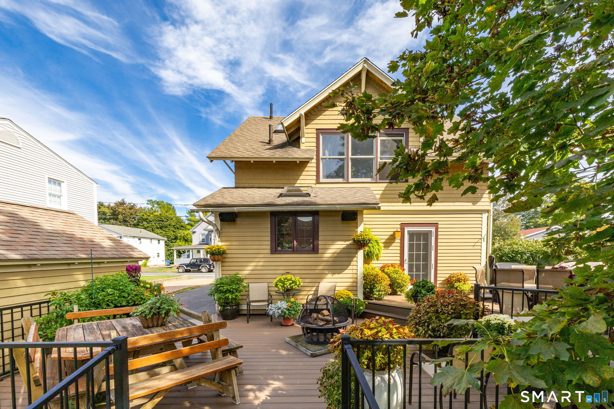 78 Lyness Street Manchester CT 06040