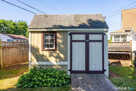 78 Lyness Street Manchester CT 06040