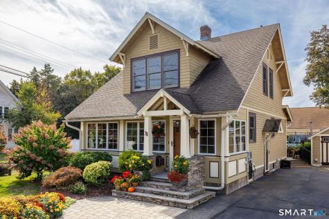 78 Lyness Street Manchester CT 06040