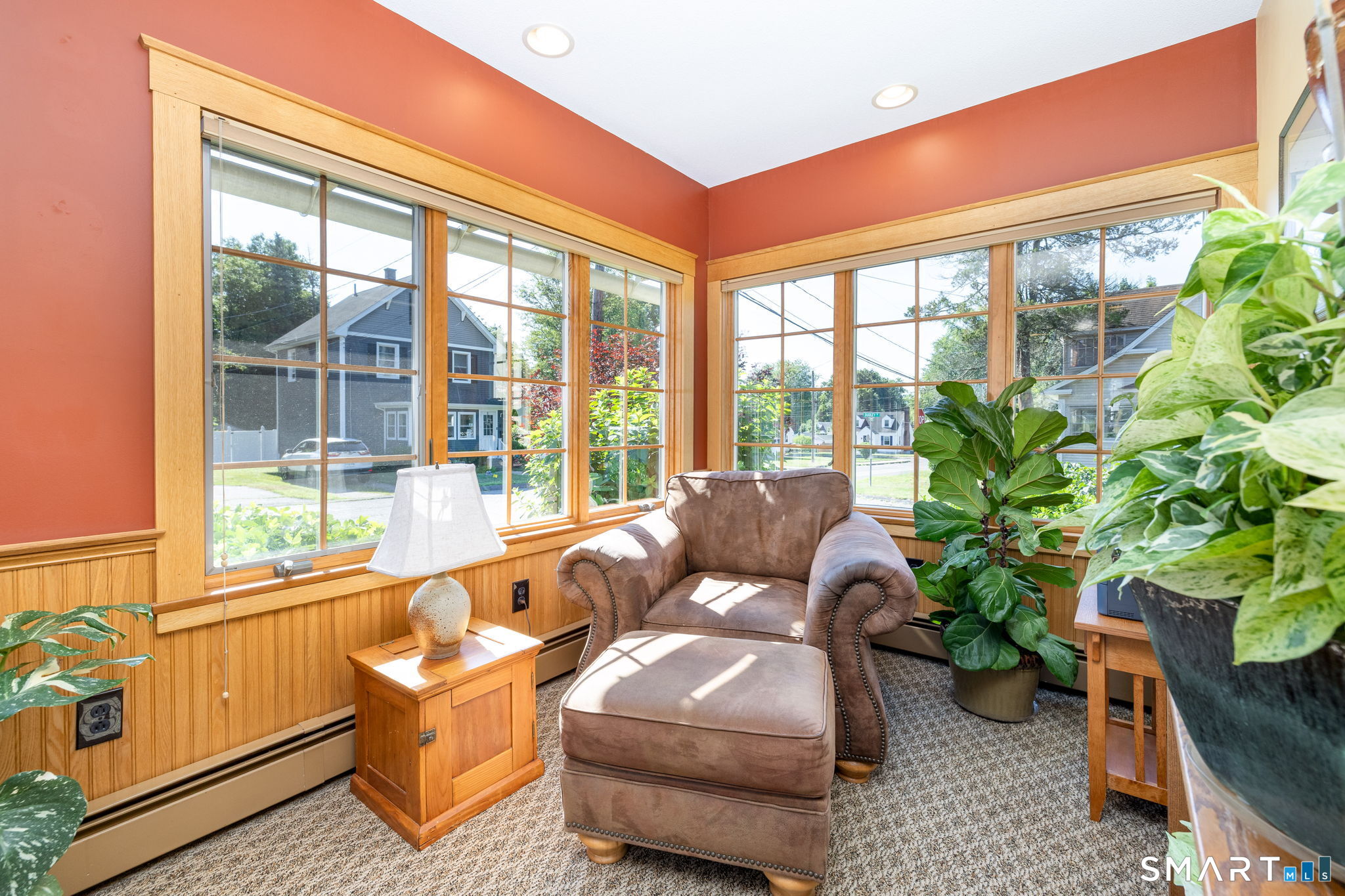 78 Lyness Street Manchester CT 06040