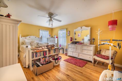 34 Bagburn Road Monroe CT 06468