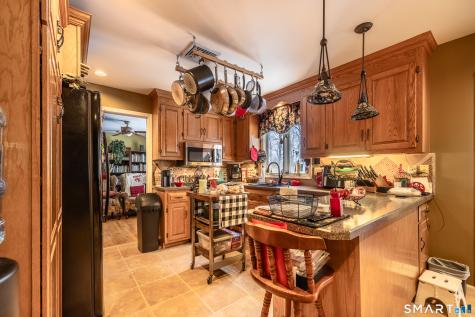 34 Bagburn Road Monroe CT 06468