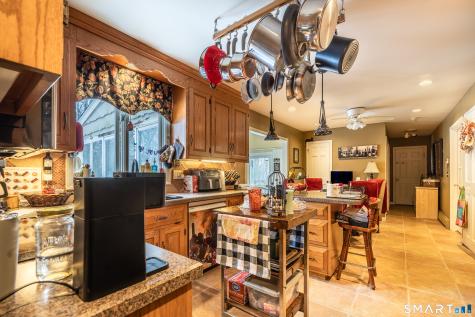 34 Bagburn Road Monroe CT 06468