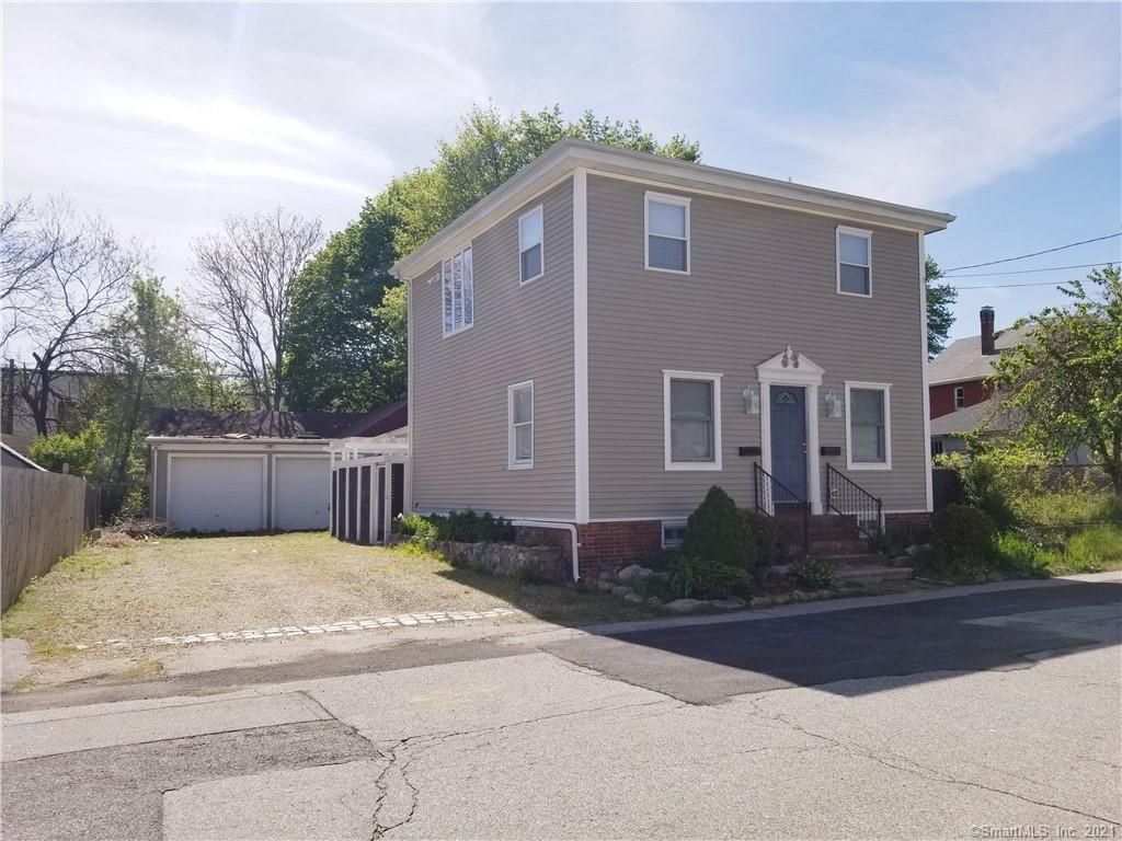 104 Elm Street New London CT 06320