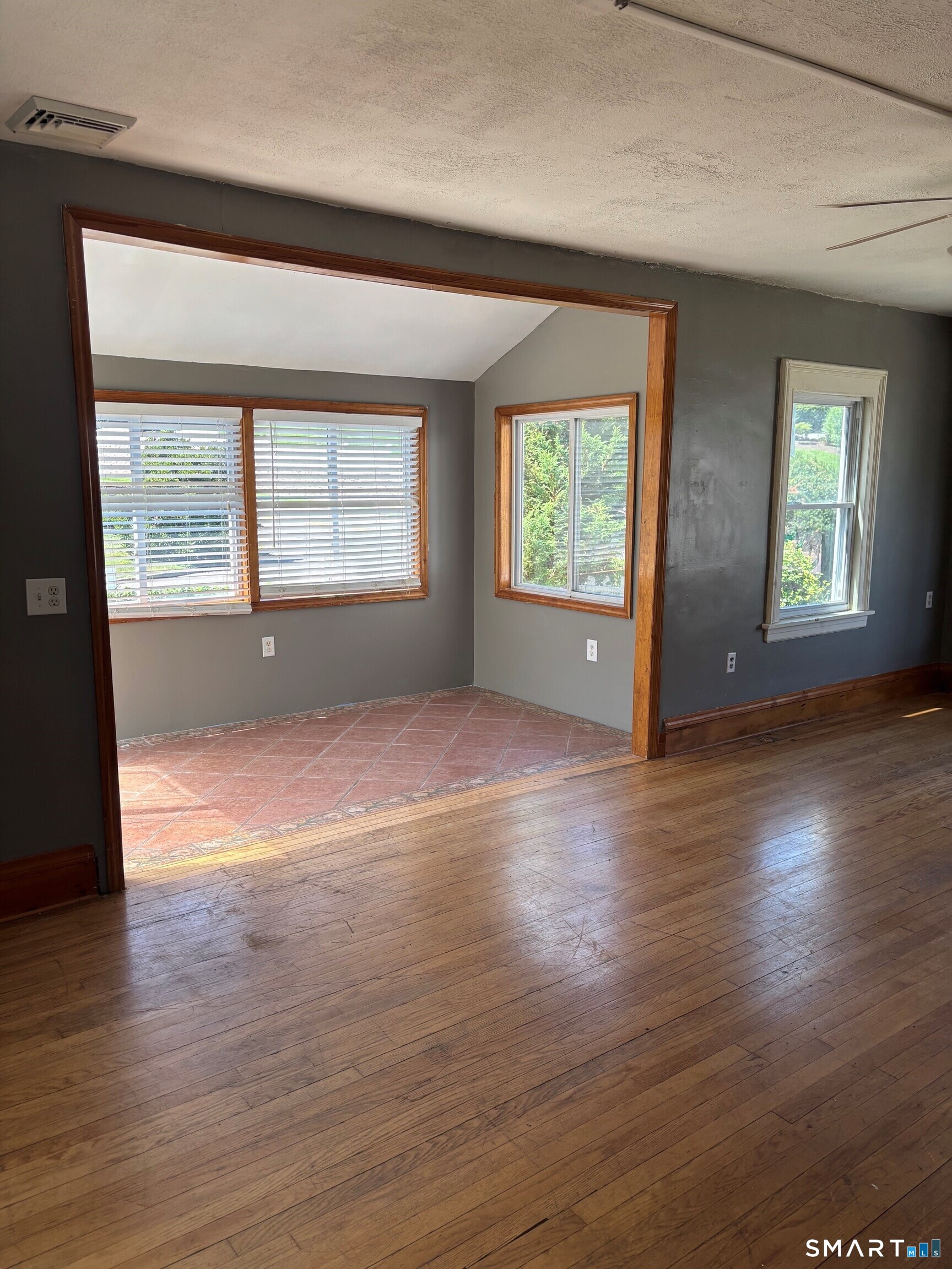 105 Welchs Point Road Milford CT 06460