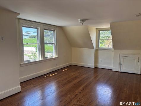 105 Welchs Point Road Milford CT 06460