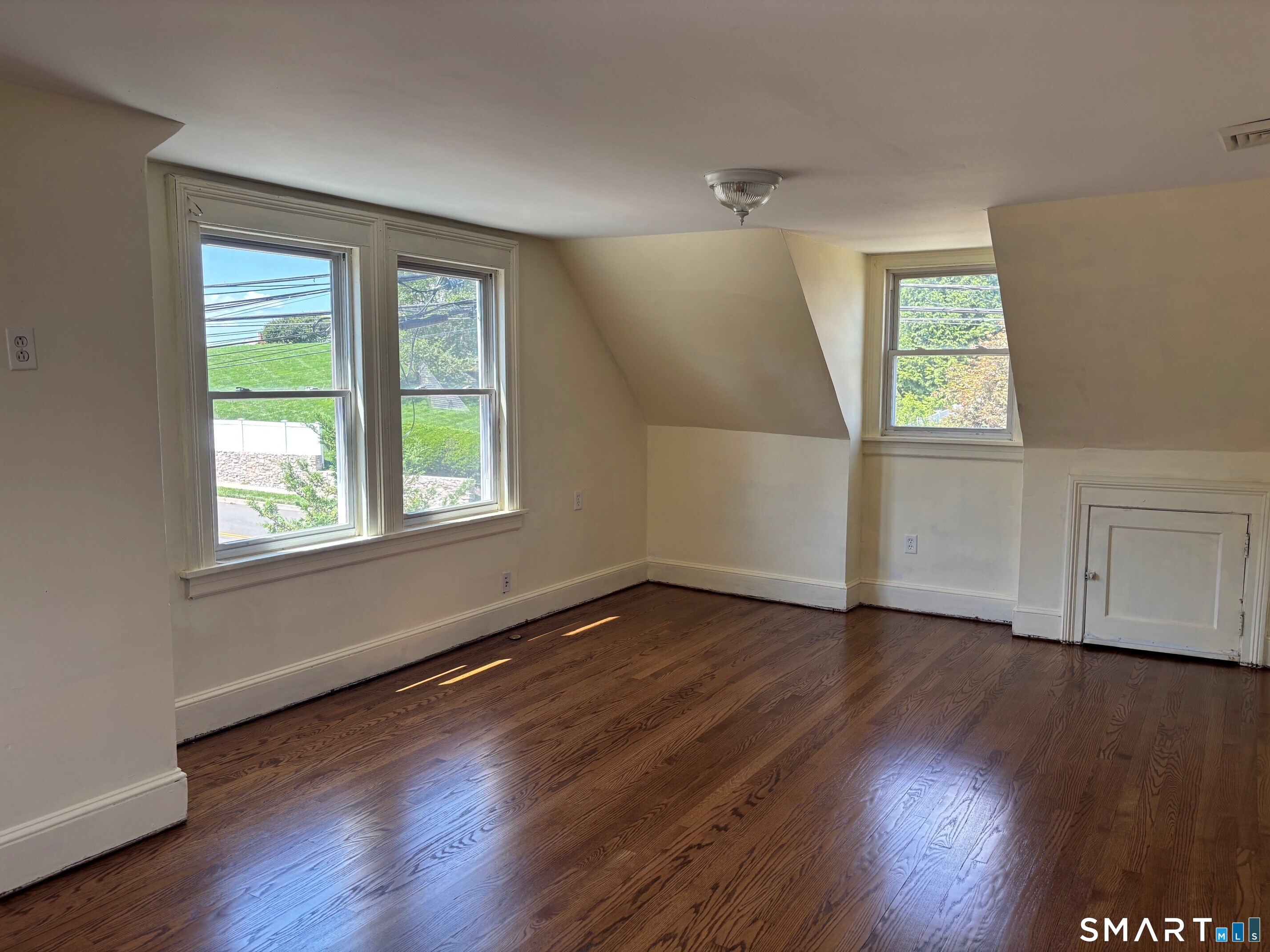105 Welchs Point Road Milford CT 06460