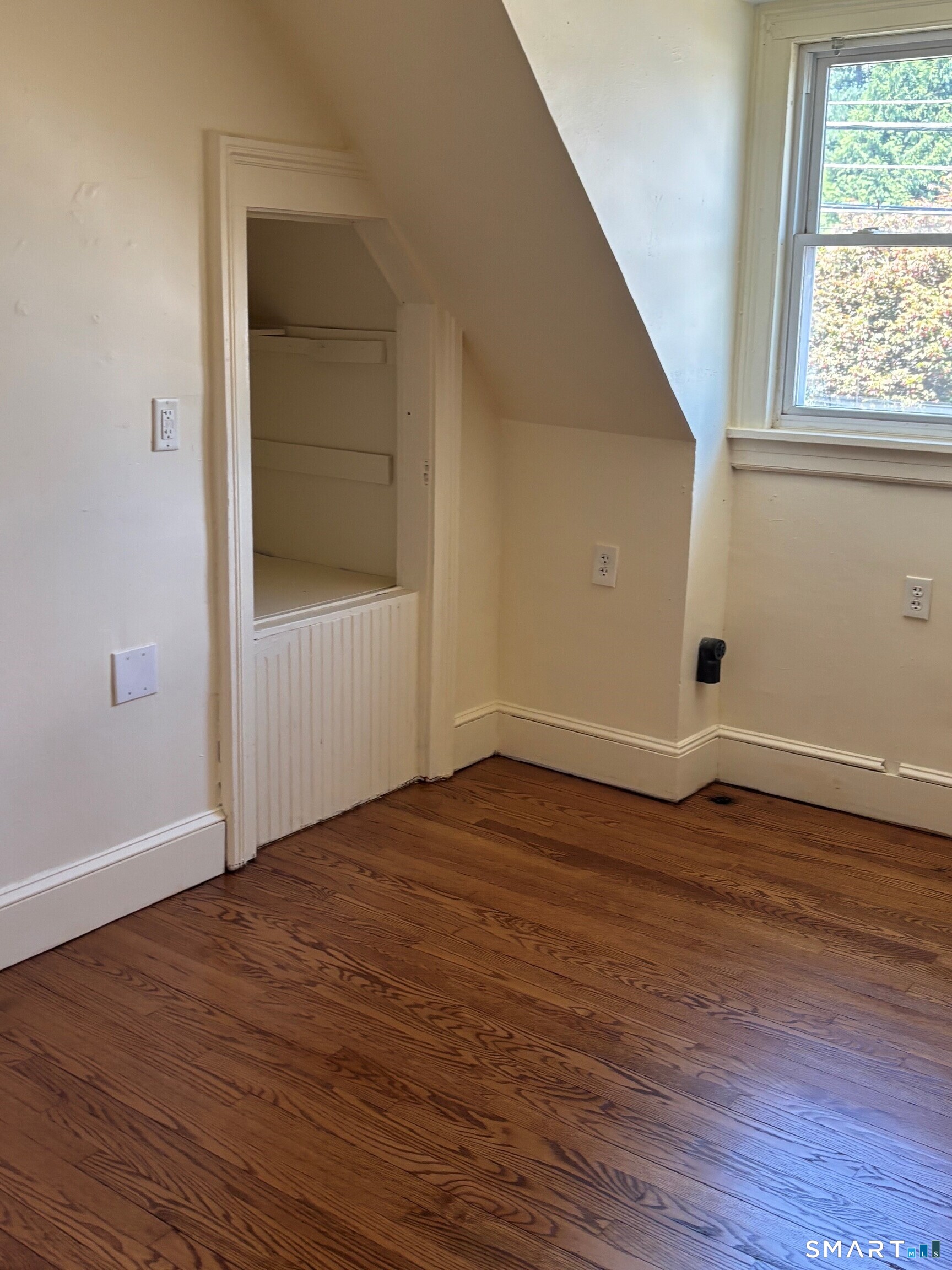 105 Welchs Point Road Milford CT 06460