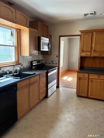 105 Welchs Point Road Milford CT 06460