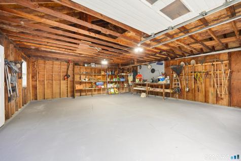 3 Robindale Drive Prospect CT 06712