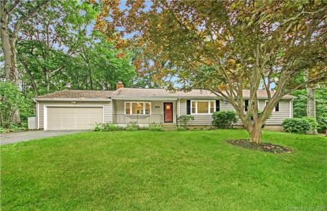 262 Putting Green Road Fairfield CT 06825