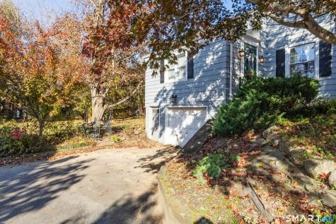 39 Falls Road East Haddam CT 06469