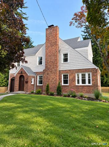 18 Eastview Street West Hartford CT 06107