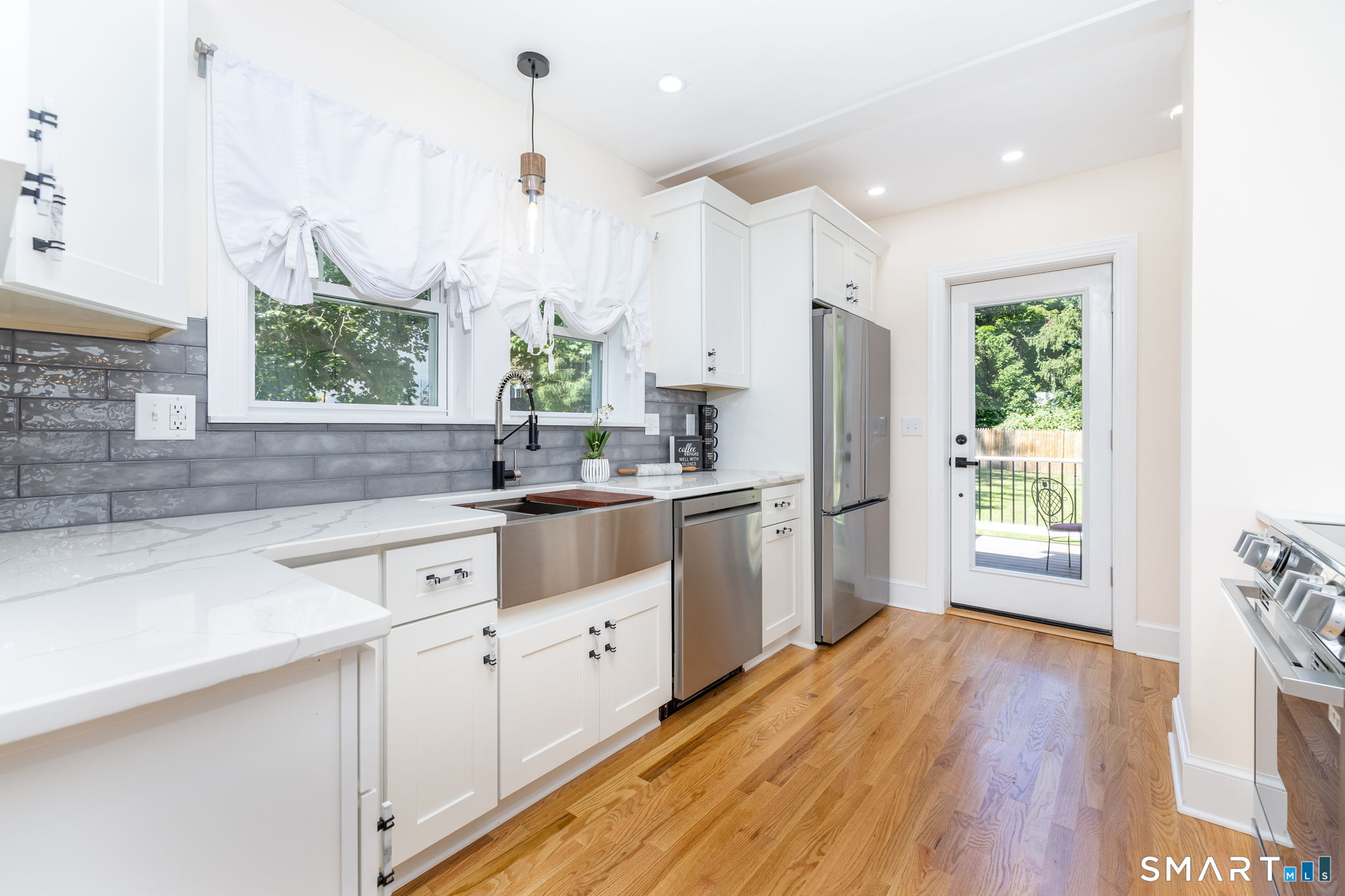 18 Eastview Street West Hartford CT 06107