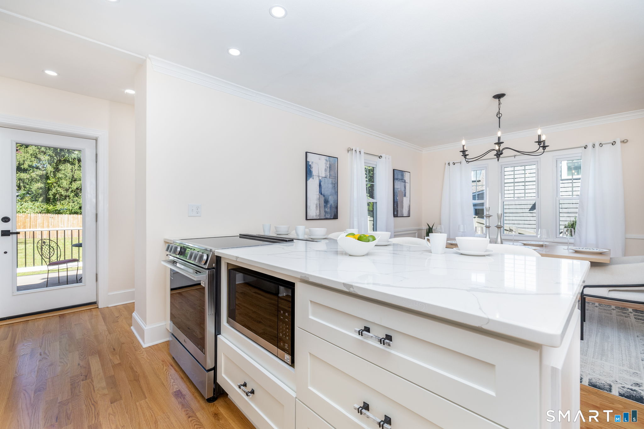 18 Eastview Street West Hartford CT 06107