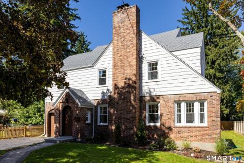 18 Eastview Street West Hartford CT 06107