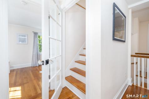 18 Eastview Street West Hartford CT 06107