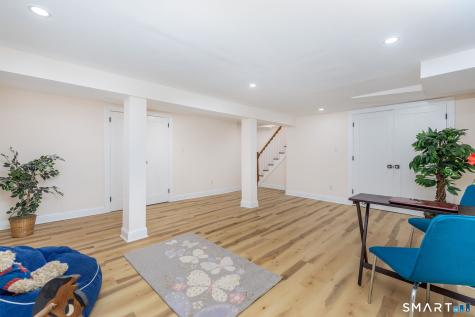 18 Eastview Street West Hartford CT 06107