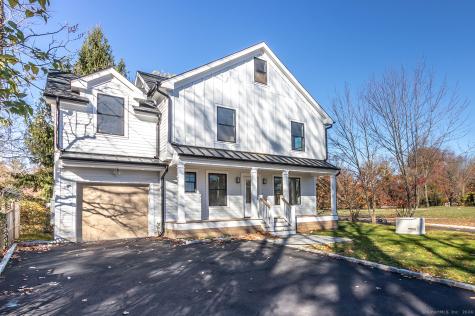 552 Knapps Highway Fairfield CT 06825