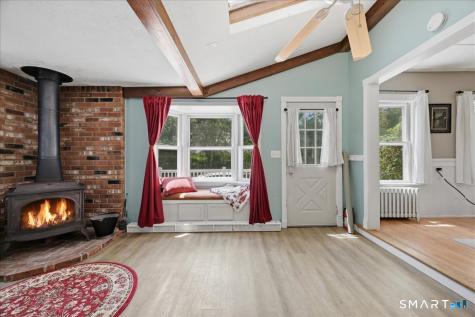 161 Old Norwich Road Waterford CT 06375