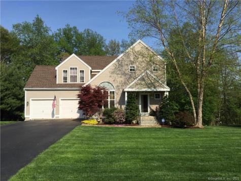 44 Nutmeg Hill Road Hamden CT 06514