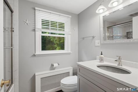 22 Trailsend Drive Canton CT 06019