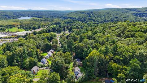22 Trailsend Drive Canton CT 06019