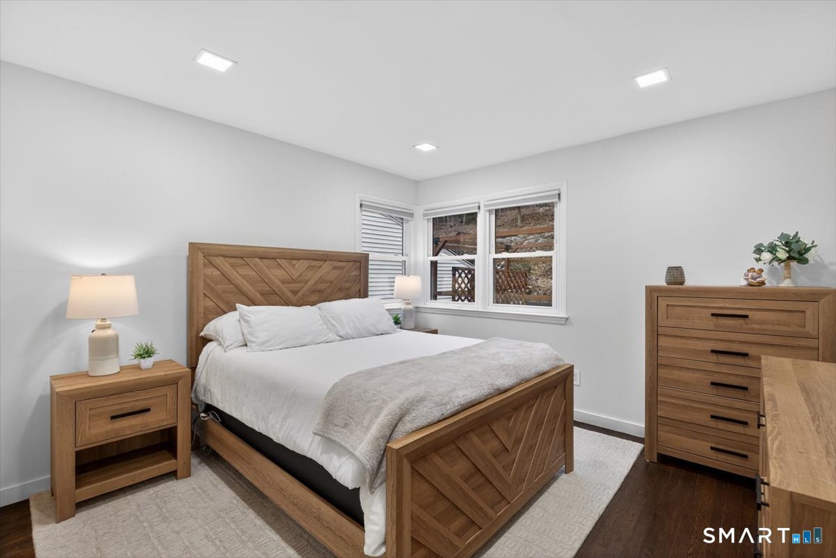 148 Roosevelt Drive Seymour CT 06483