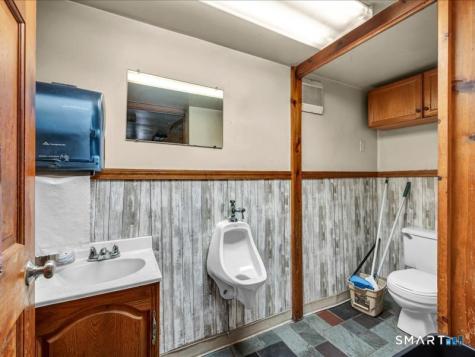 61 Maple Avenue Wallingford CT 06492