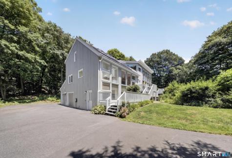 119 Peaceable Street Redding CT 06896