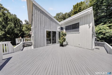 119 Peaceable Street Redding CT 06896