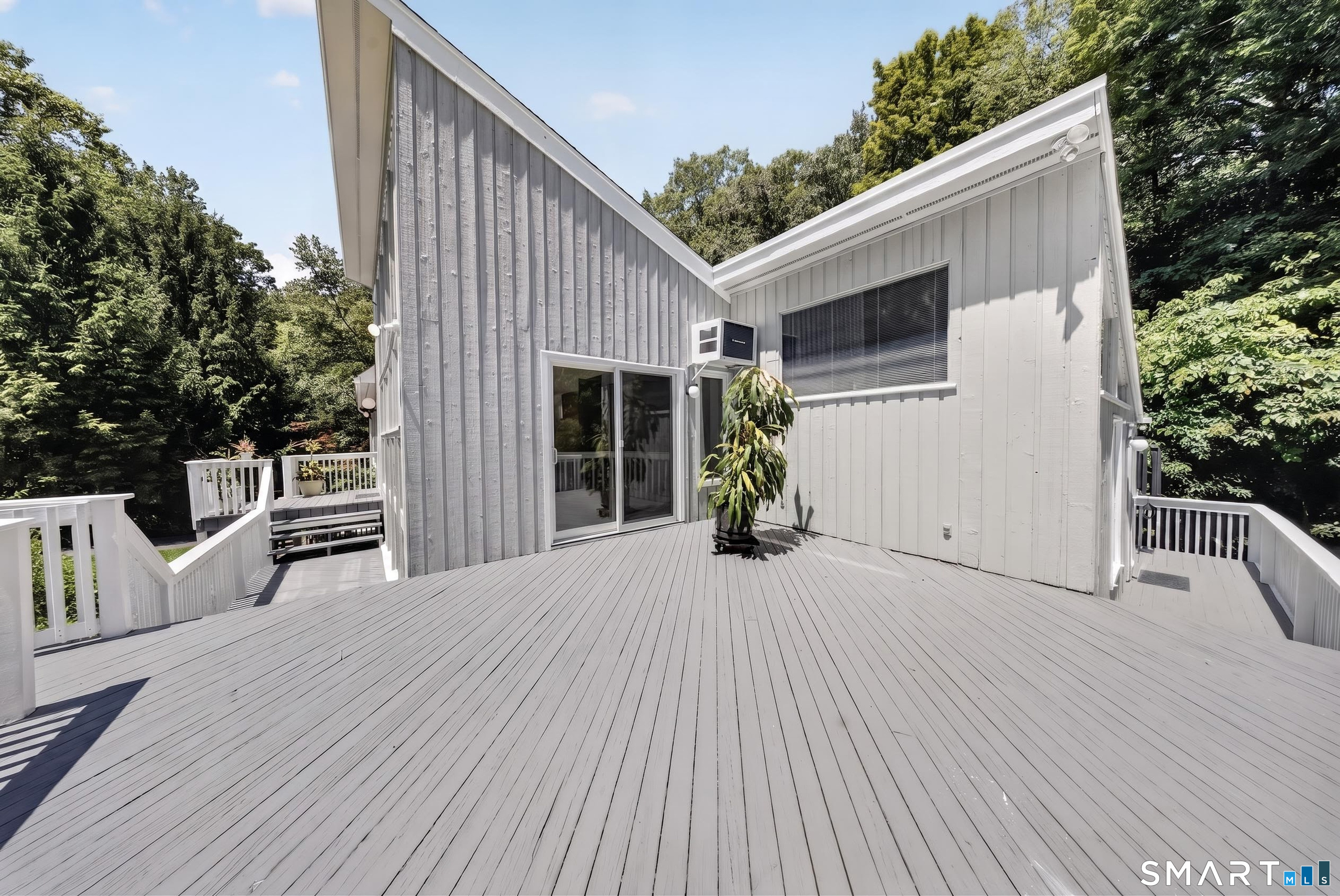 119 Peaceable Street Redding CT 06896