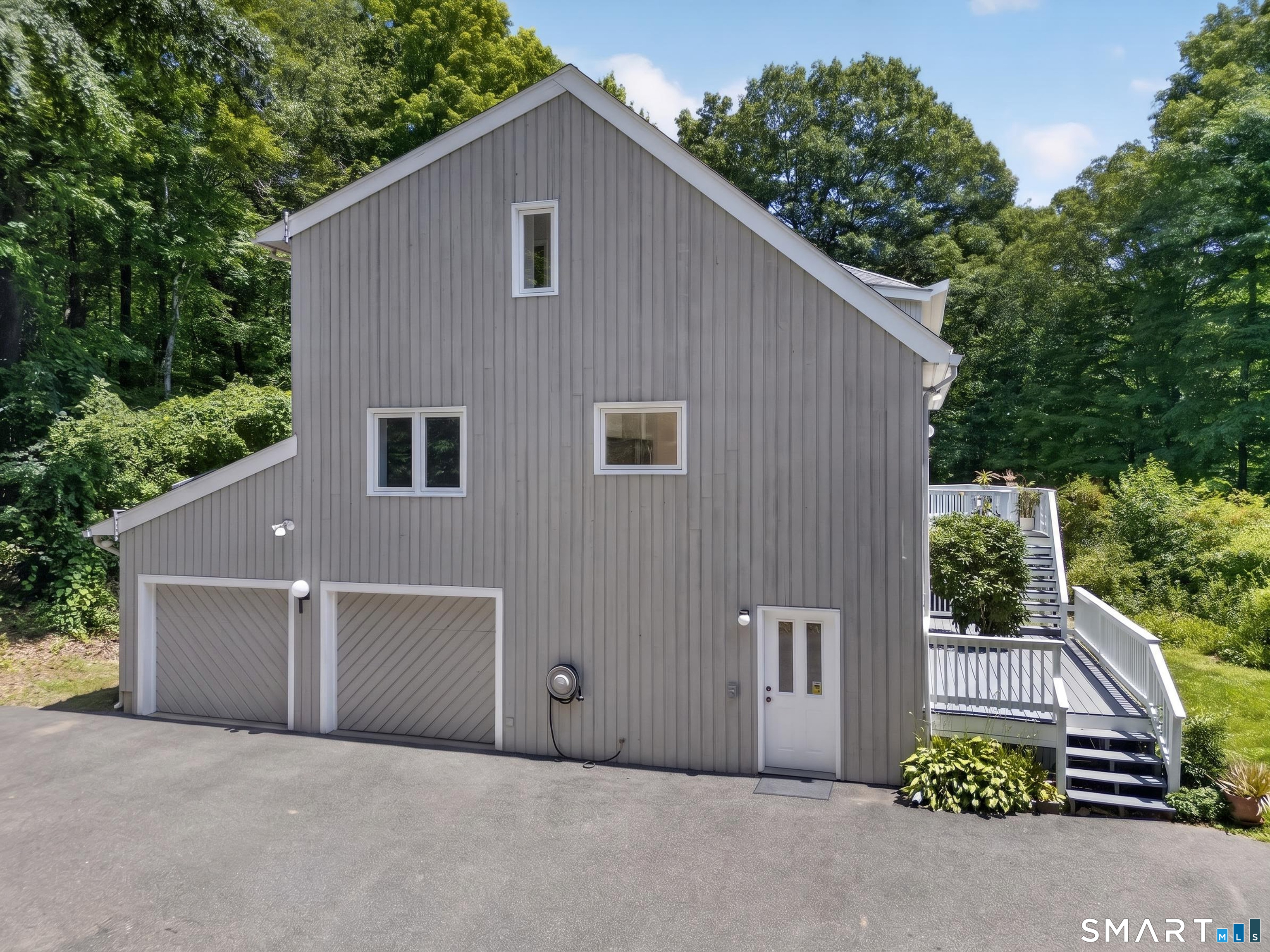 119 Peaceable Street Redding CT 06896