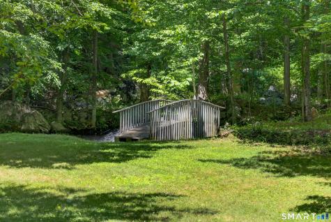 119 Peaceable Street Redding CT 06896
