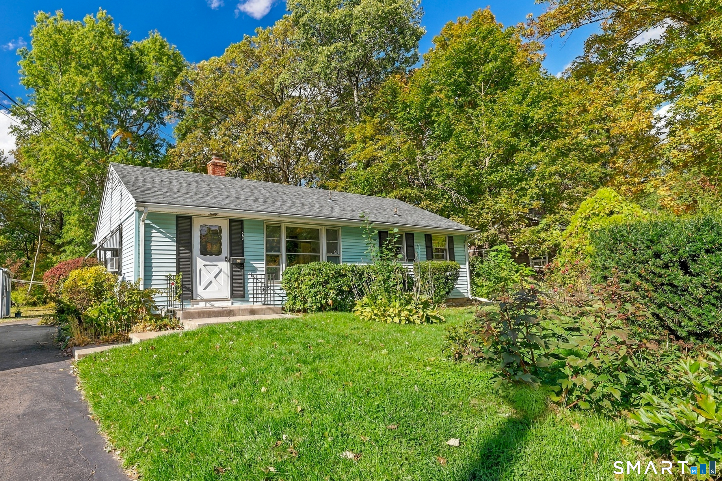 22 Kelsey Place Bloomfield CT 06002