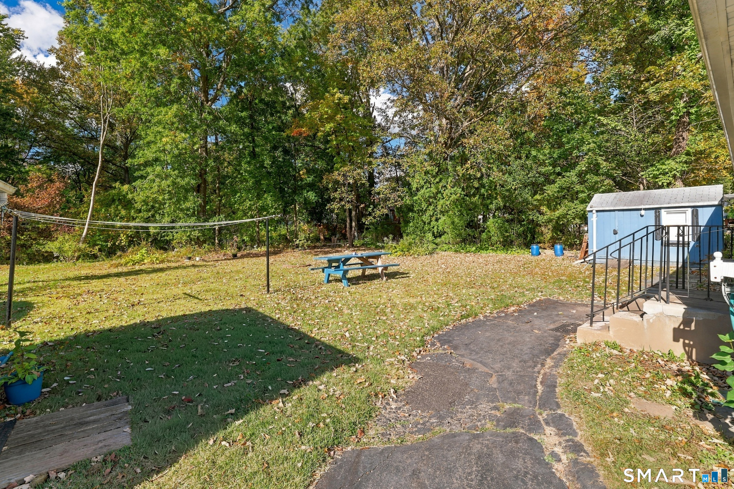 22 Kelsey Place Bloomfield CT 06002
